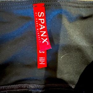 Spanx faux leather leggings.  Like new worn once.